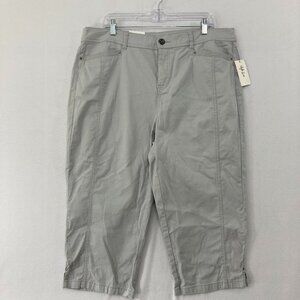 New Style & Co. Capri Pants size 16 Light Gray‎ Casual Comfy Outdoor